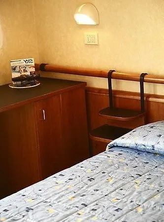 Ξενοδοχείο Houston 3*